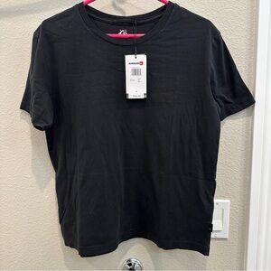 Quiksilver women’s tee